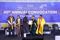 VIT 5 (102)